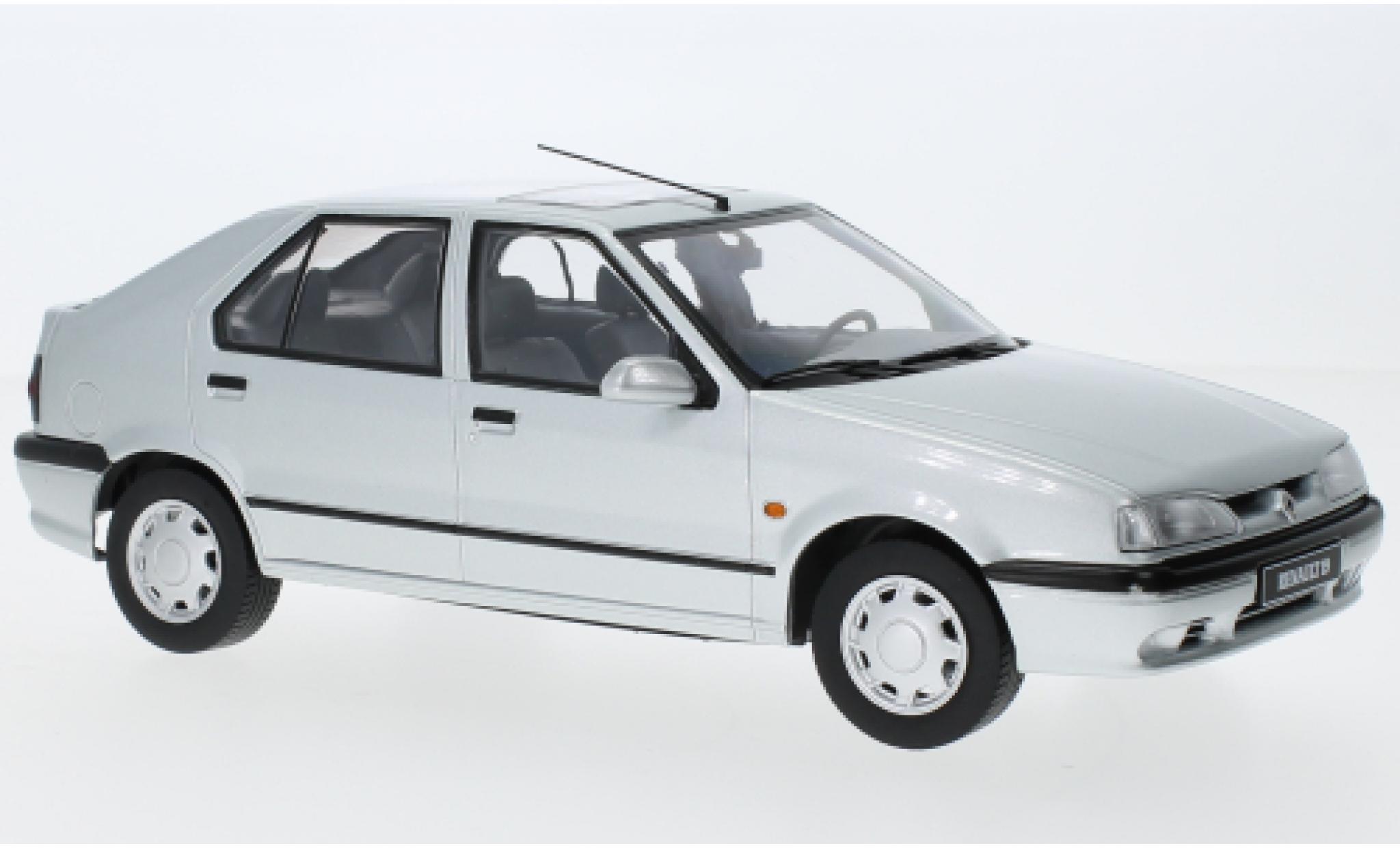 Renault 19 1/18 Triple 9 Collection d 94 diecast model cars