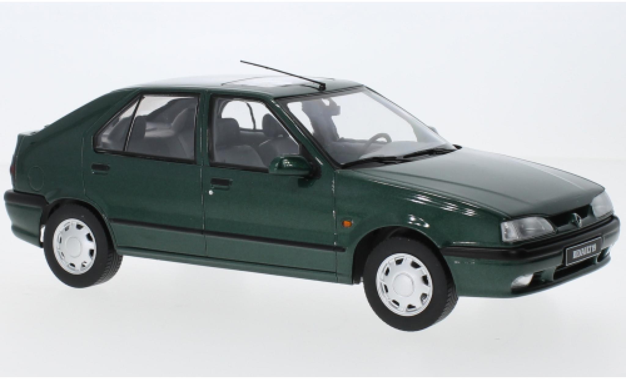 Renault 19 1/18 Triple 9 Collection metallise green 94 diecast model cars
