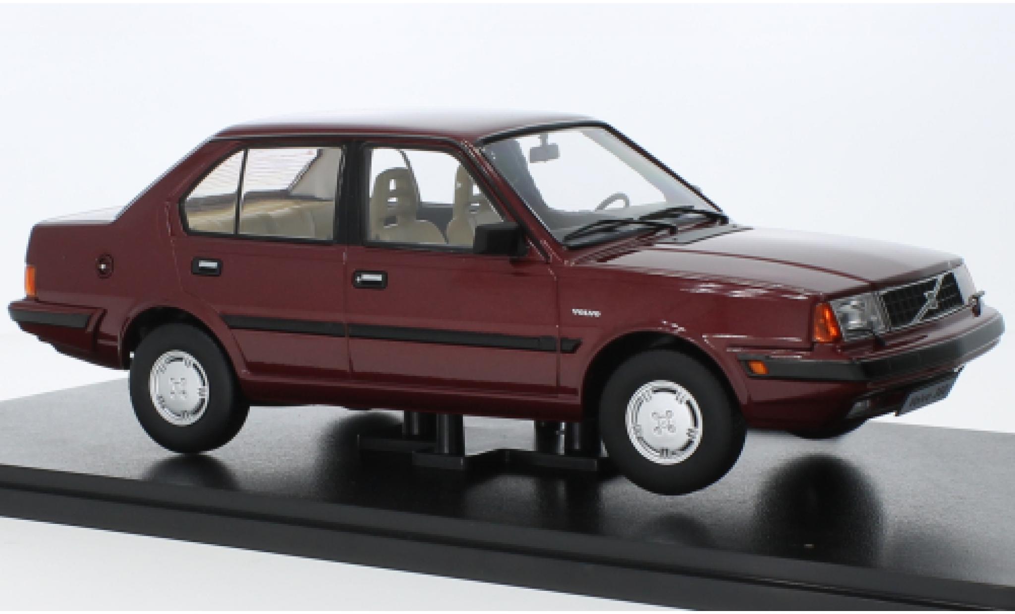 Volvo 360 1/18 Triple 9 Collection metallise red fonc&eacute; 1987 diecast model cars