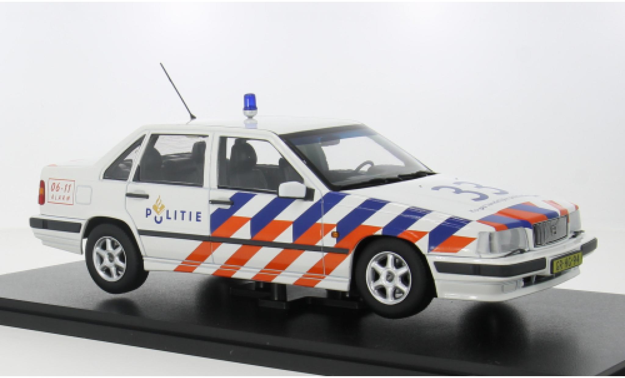 Volvo 850 1/18 Triple 9 Collection 1993 Deutch Police 1:18 diecast model cars
