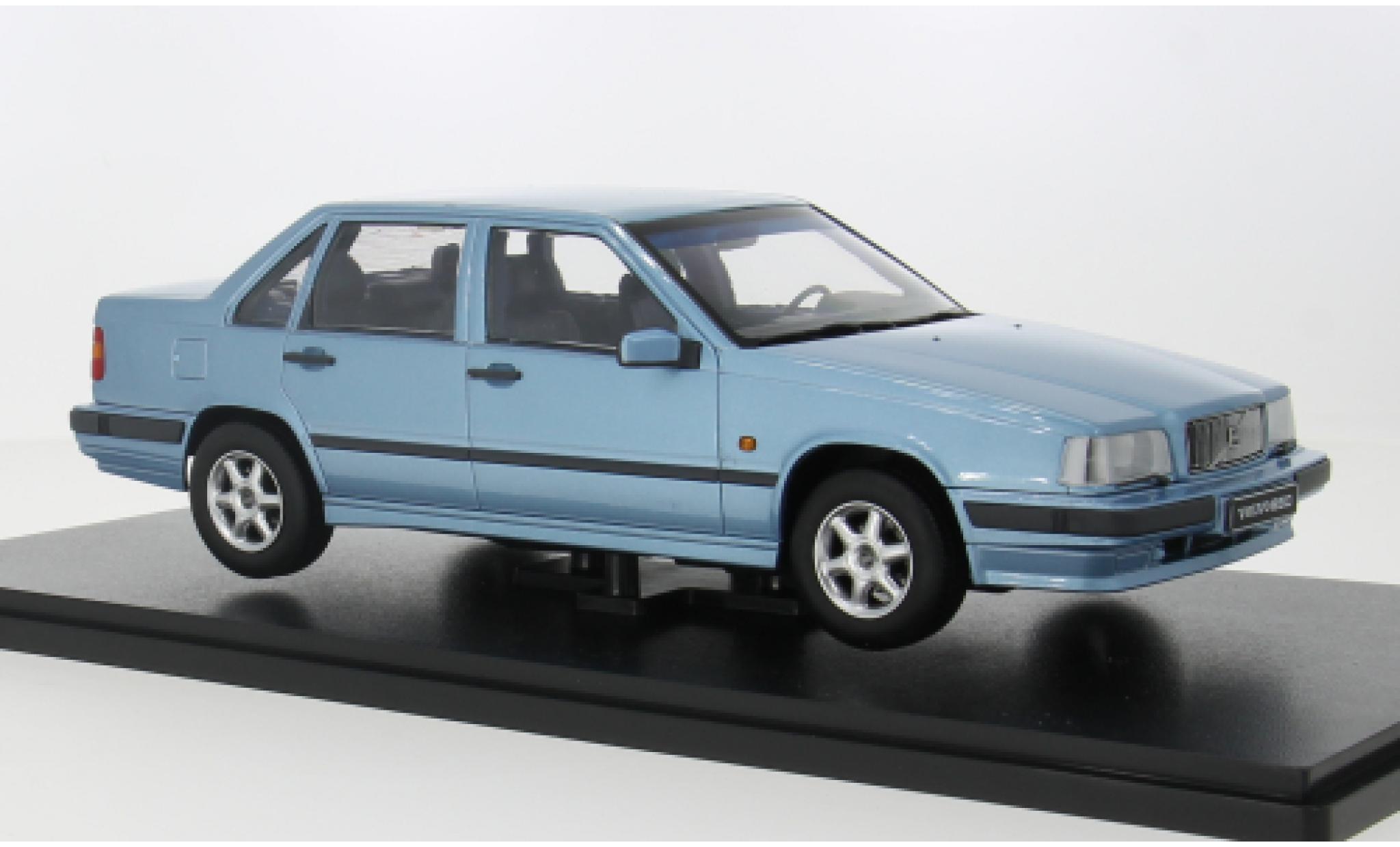 Volvo 850 1/18 Triple 9 Collection blue 1993 1:18 diecast model cars