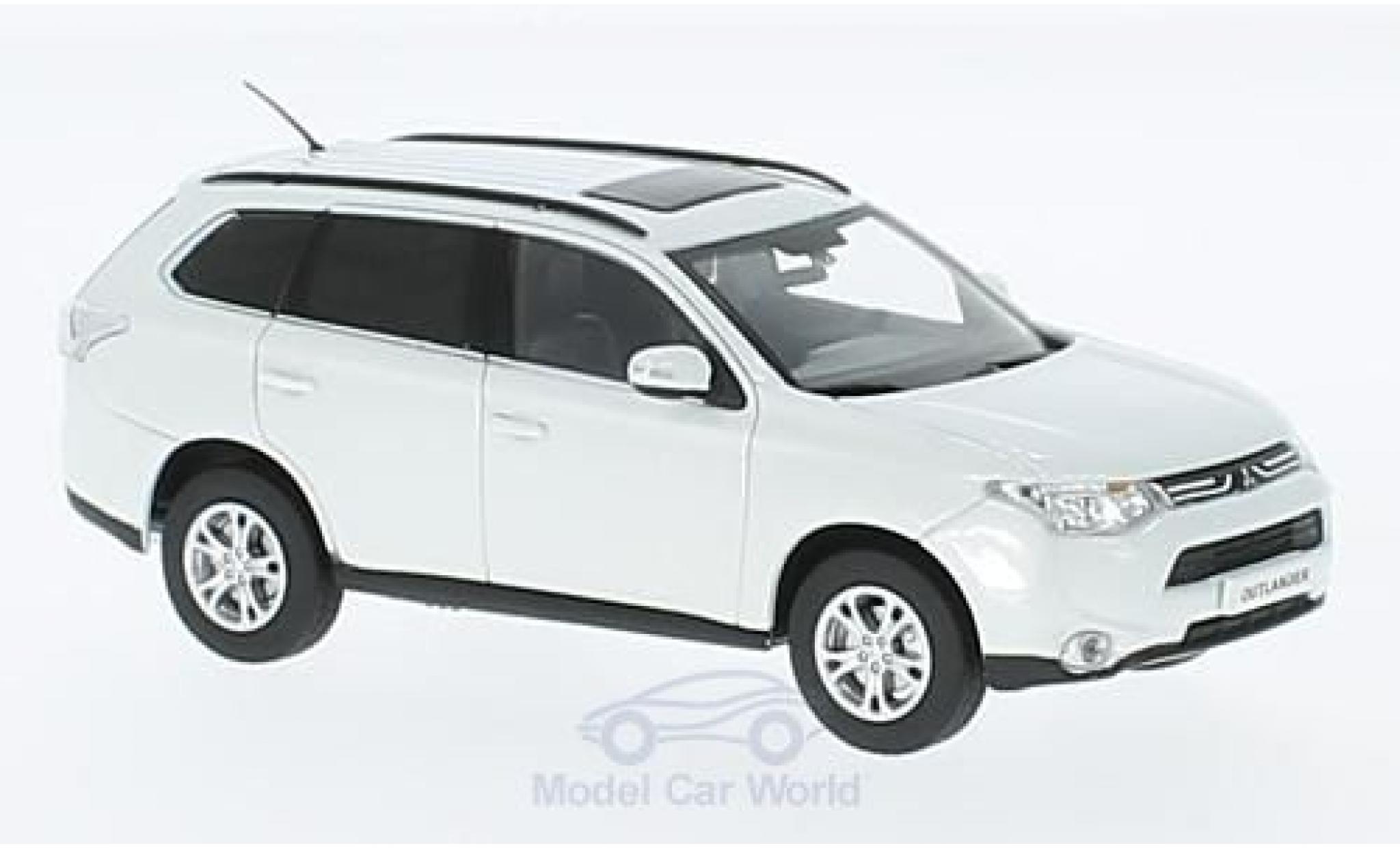 Mitsubishi Outlander 1/43 Vitesse metallic white diecast model cars