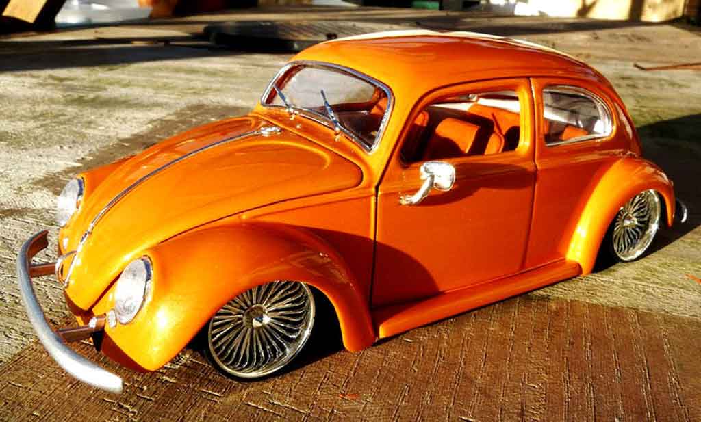 Volkswagen Kafer Base 1955 cox low ride orange 1/18 Burago