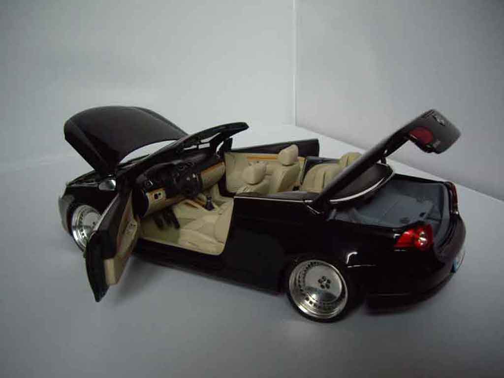 Volkswagen Eos Base german look 1/18 Norev