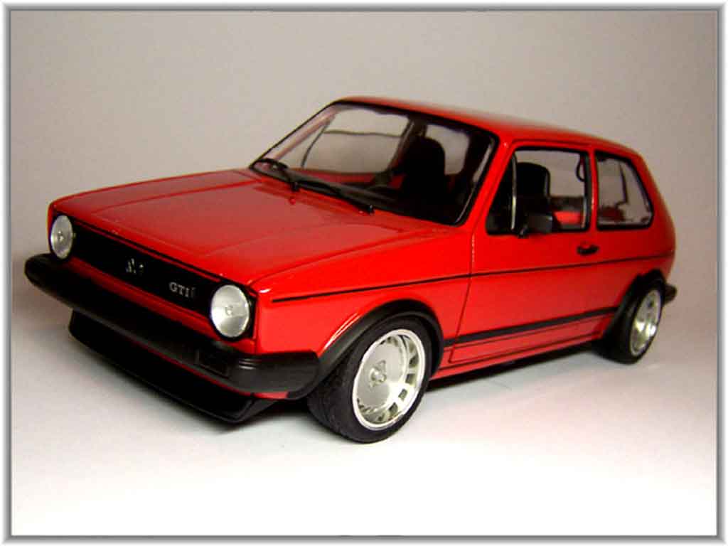 Volkswagen Golf 1 GTI 1/18 Solido 1 GTI red jantes 15 pouces ronal turbo diecast model cars