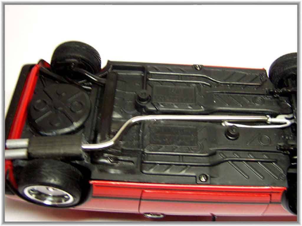Volkswagen Golf GTI red jantes 15 pouces ronal turbo 1/18 Solido