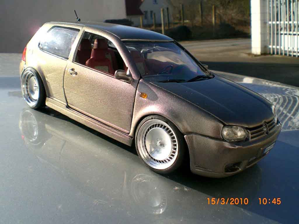 Volkswagen Golf IV R32 1/18 Revell IV R32 tdi german look kit carrosserie diecast model cars
