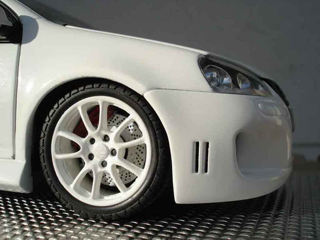 Volkswagen Golf GTI white hofele spirit 1/18 Norev