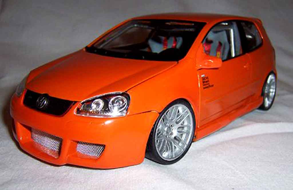 Volkswagen Golf V GTI 1/18 Norev V GTI orange jantes bbs 19 pouces diecast model cars