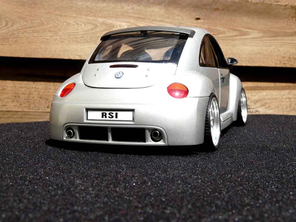 Volkswagen New Beetle RSI r 1/18 Autoart