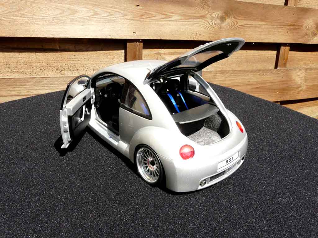 Volkswagen New Beetle RSI r 1/18 Autoart