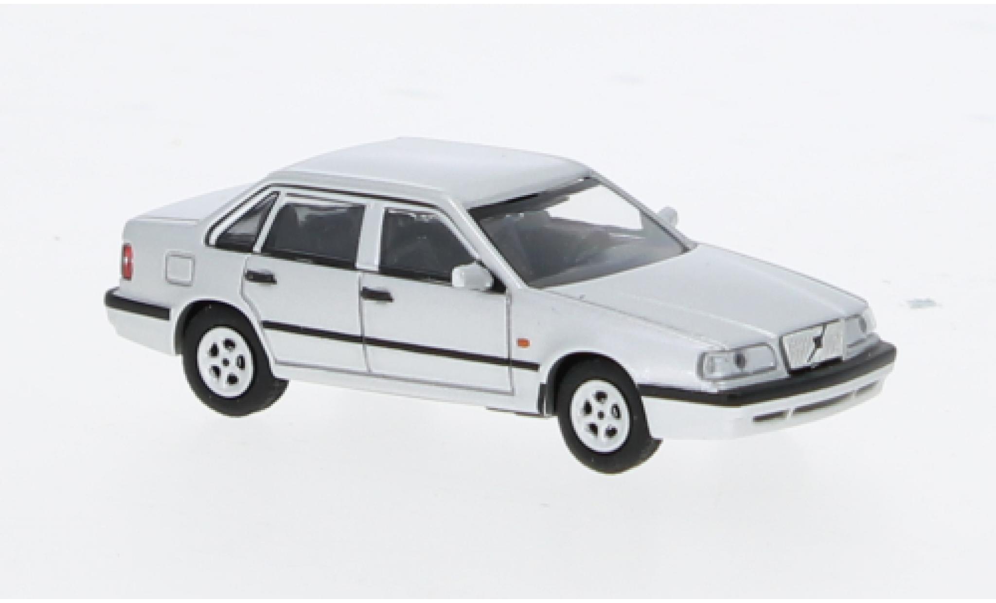 Volvo 850 1/87 Minichamps silver 1994 1:87 diecast model cars