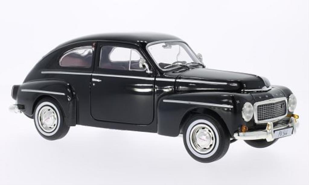 Volvo PV 1/18 Revell 544 black diecast model cars