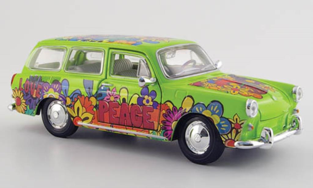 Volkswagen 1600 1/24 Maisto Variant grun mit Dekor diecast model cars