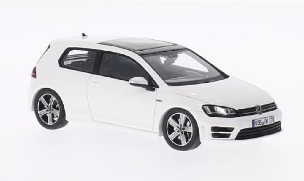 Volkswagen Golf VII 1/43 Spark VII R white 2013 diecast model cars