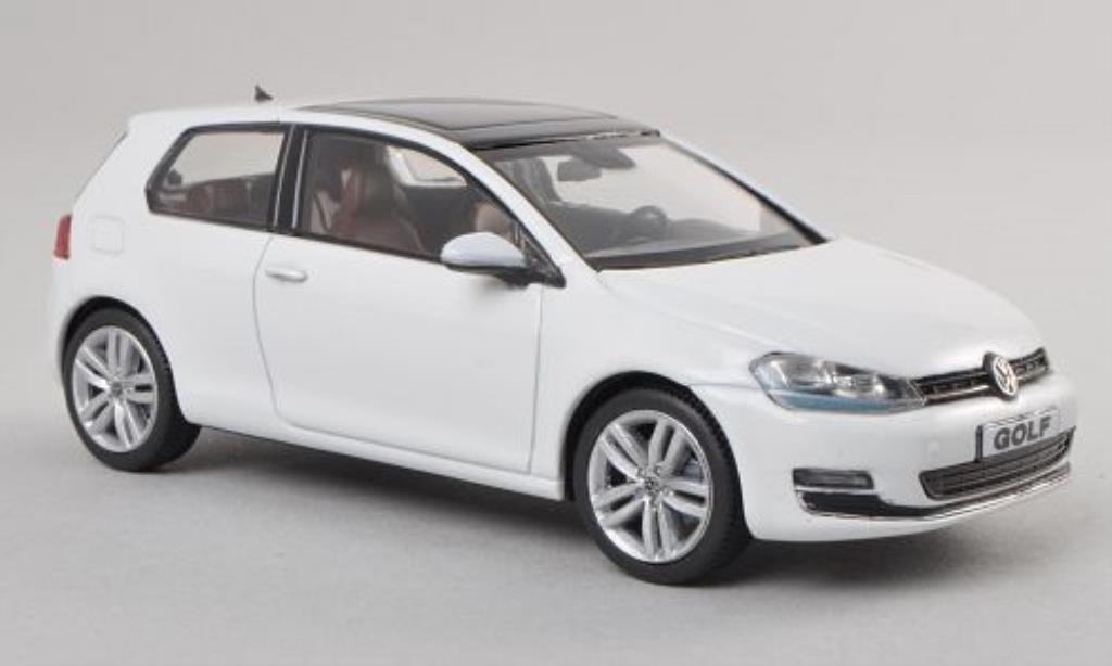 Volkswagen Golf VII 1/43 Herpa VII white 3-Turer diecast model cars