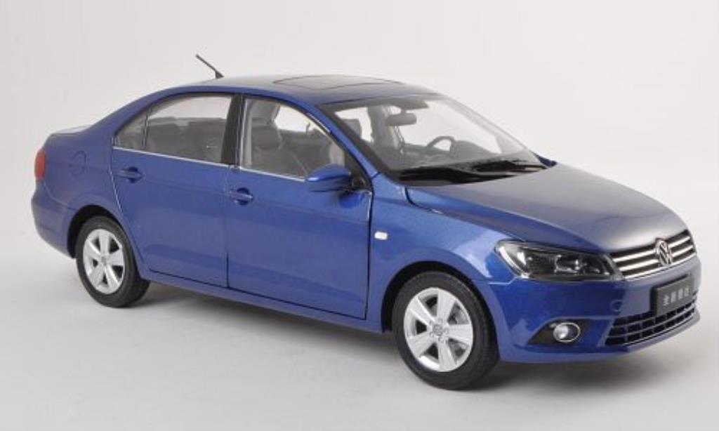 Volkswagen Jetta 1/18 Paudi blue 2012 diecast model cars