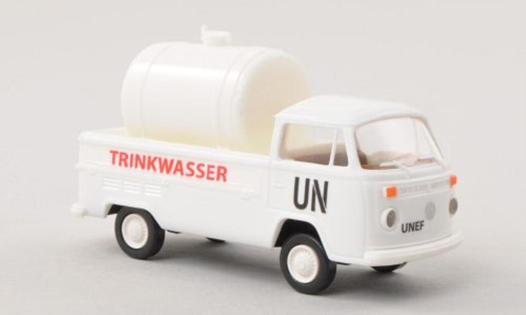 Volkswagen T2 1/87 Brekina Pritsche UN - Trinkwasser mit Ladegut diecast model cars