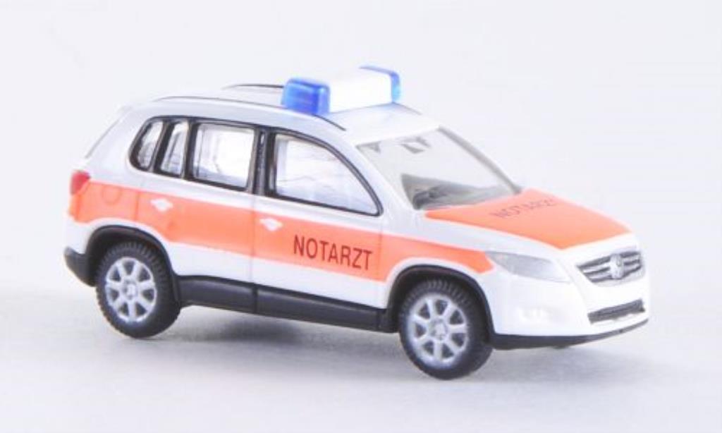 Volkswagen Tiguan 1/160 Wiking Notarzt diecast model cars