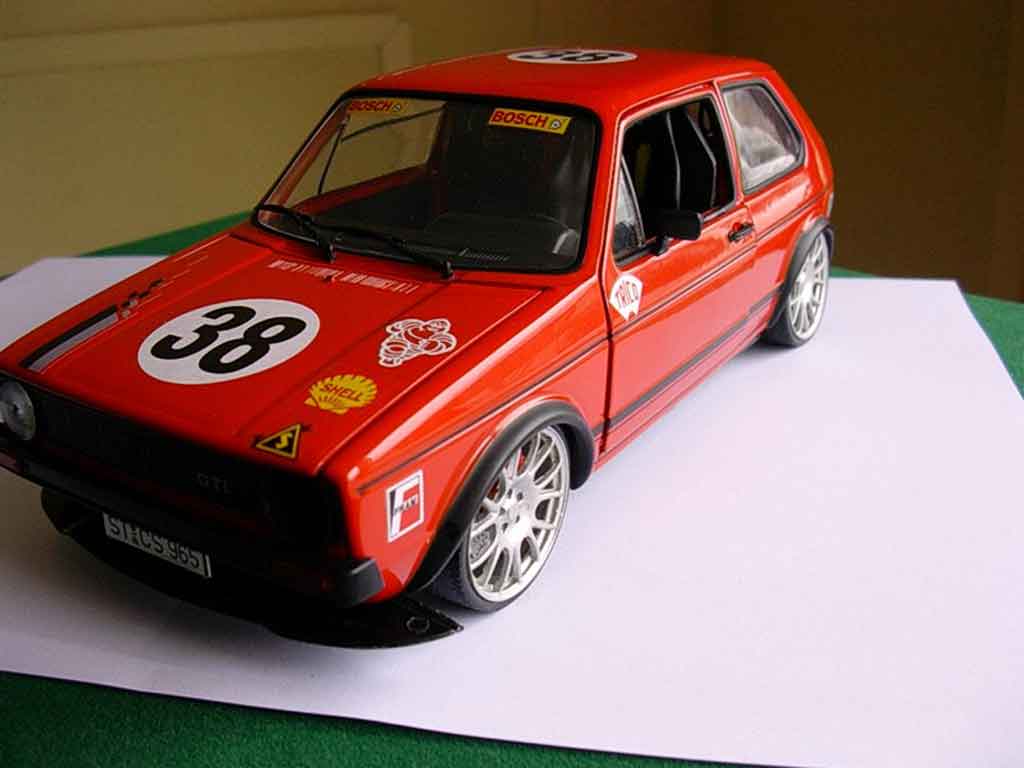 Volkswagen Golf GTI racing moteur v10 jantes bbs 1/18 Solido