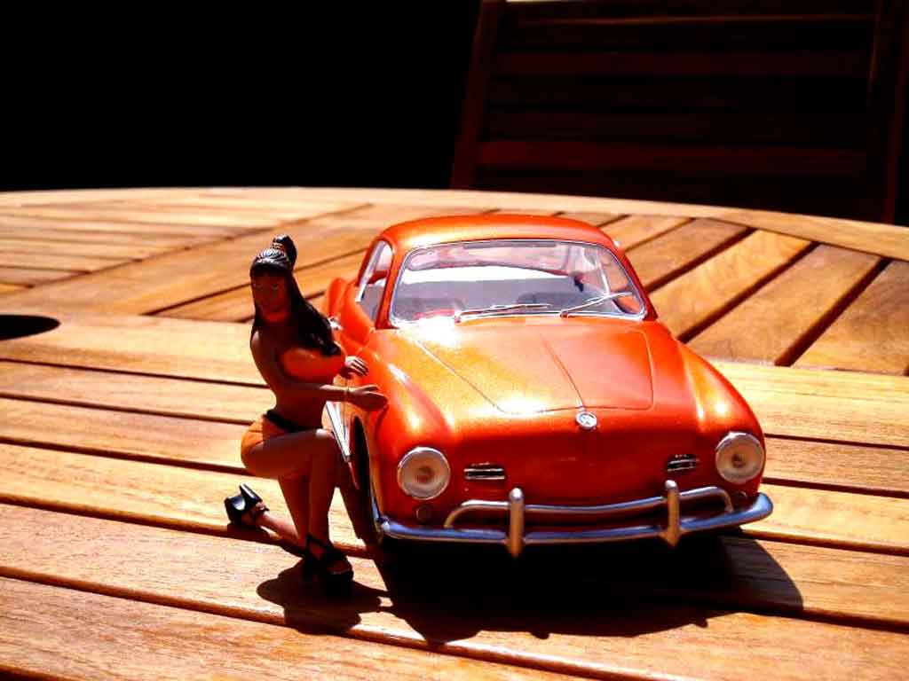 Volkswagen Karmann Base orange pulp 1/18 Solido