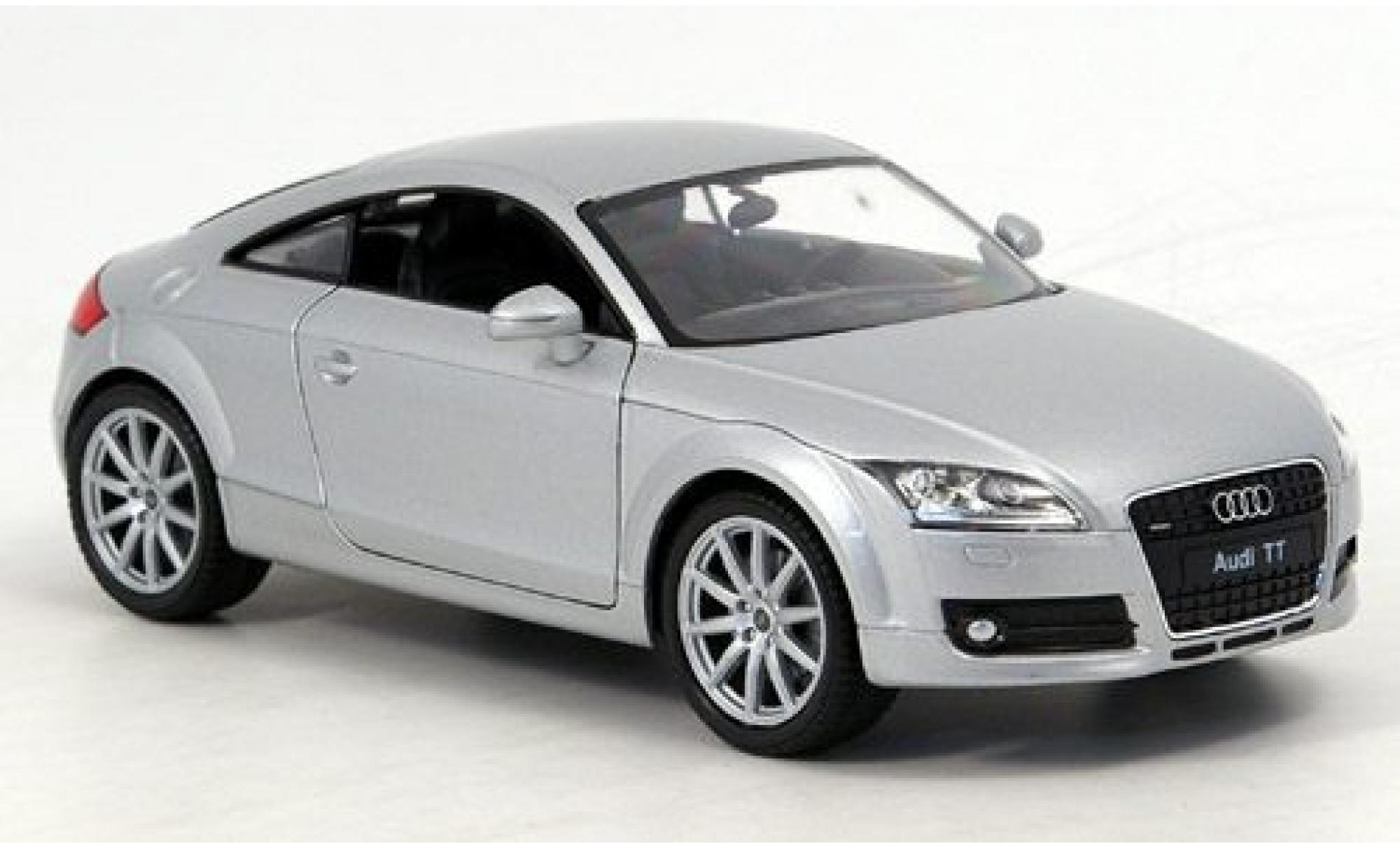 Audi TT 1/24 Welly Coupe silver 1:24 diecast model cars