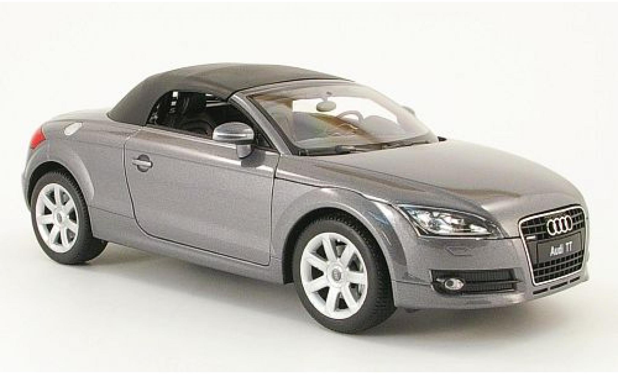 Audi TT 1/18 Welly Roadster met.-grey geschlossen 1:18 diecast model cars