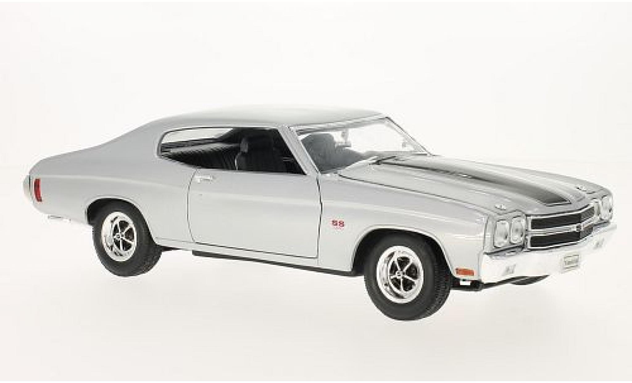 Chevrolet Chevelle 1/18 Welly SS 454 grey/black 1970 diecast model cars