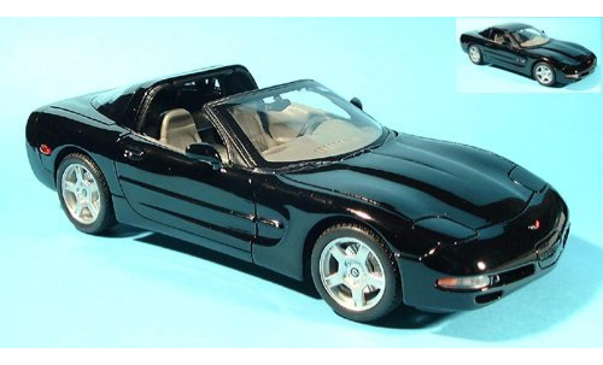 Chevrolet Corvette 1/18 Welly Coupe black 1999 1:18 diecast model cars