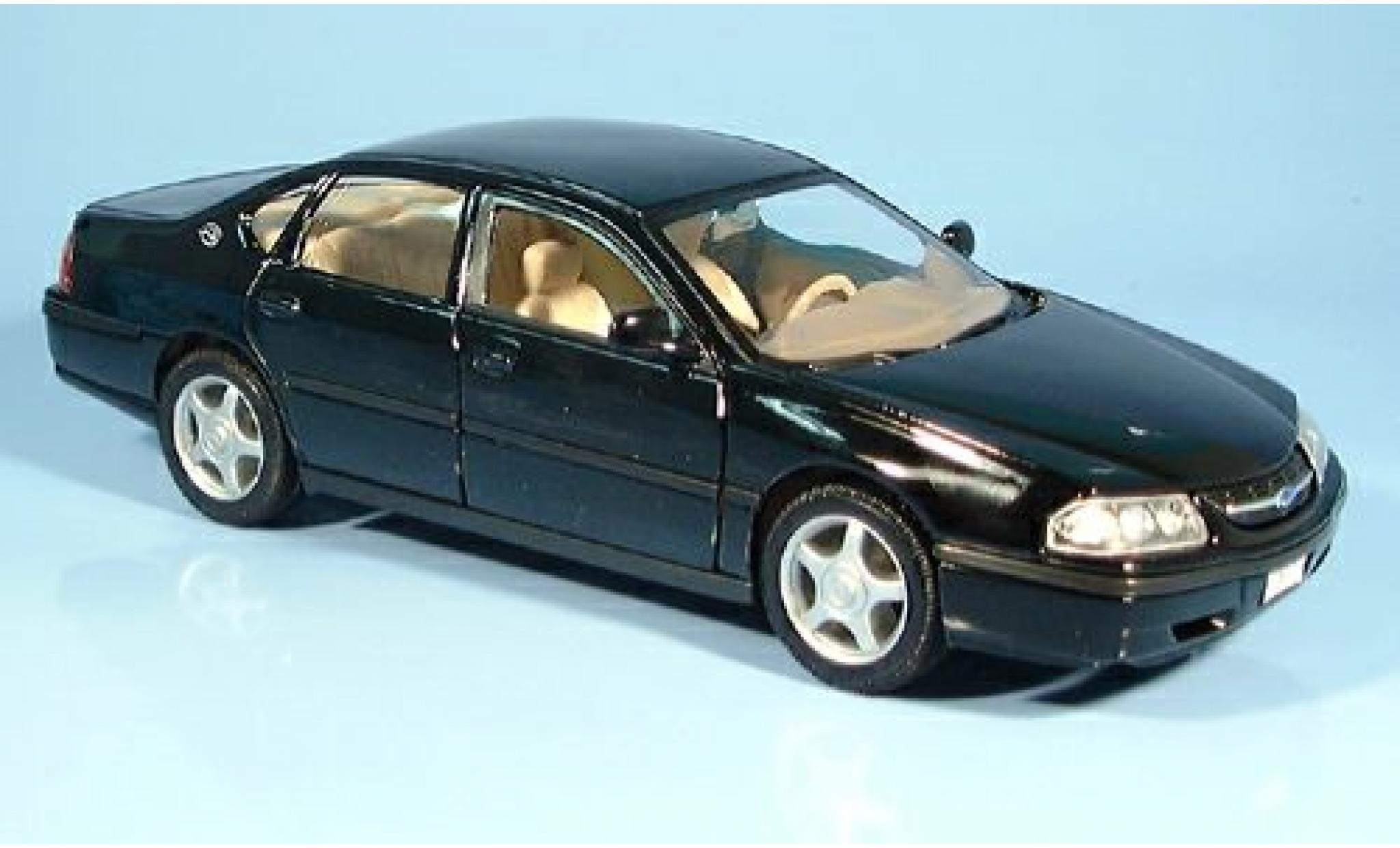 Chevrolet Impala 1/24 Welly black 2001 1:24 diecast model cars