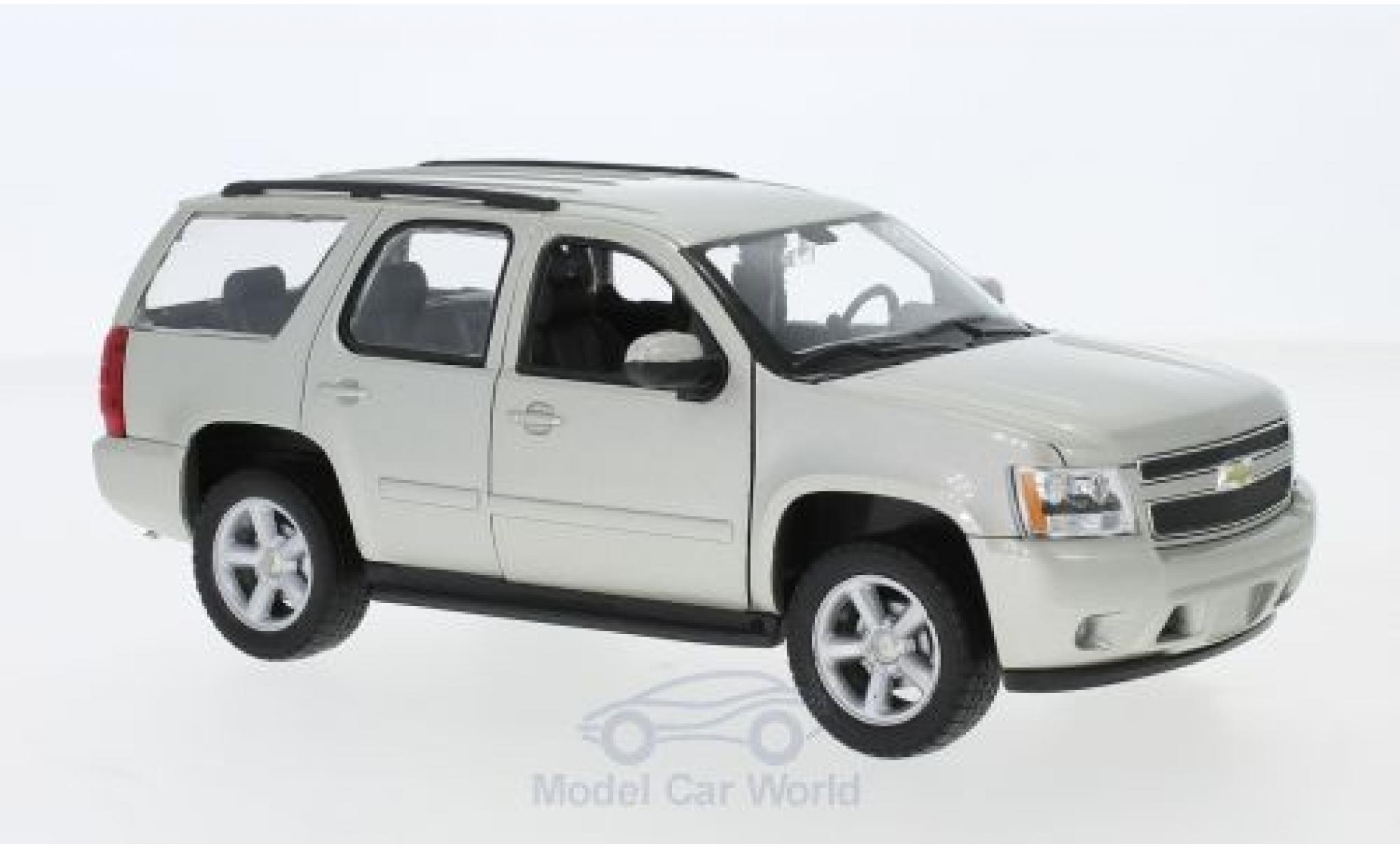 Chevrolet Tahoe 1/24 Welly metallic beige 2008 diecast model cars