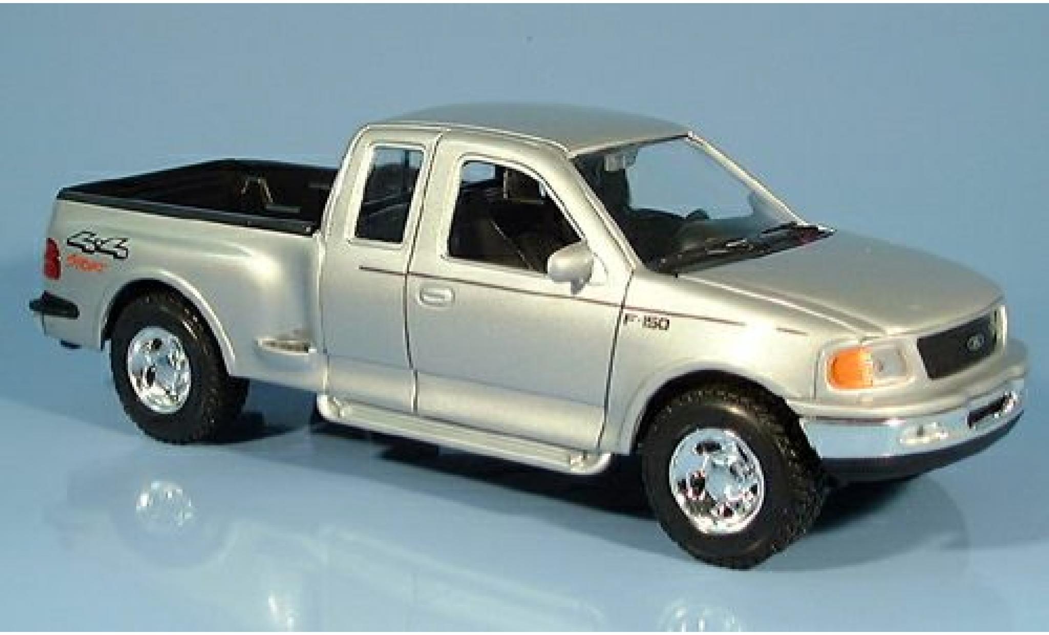 Ford F-1 1/24 Welly 50 Pick Up silver 1:24 diecast model cars