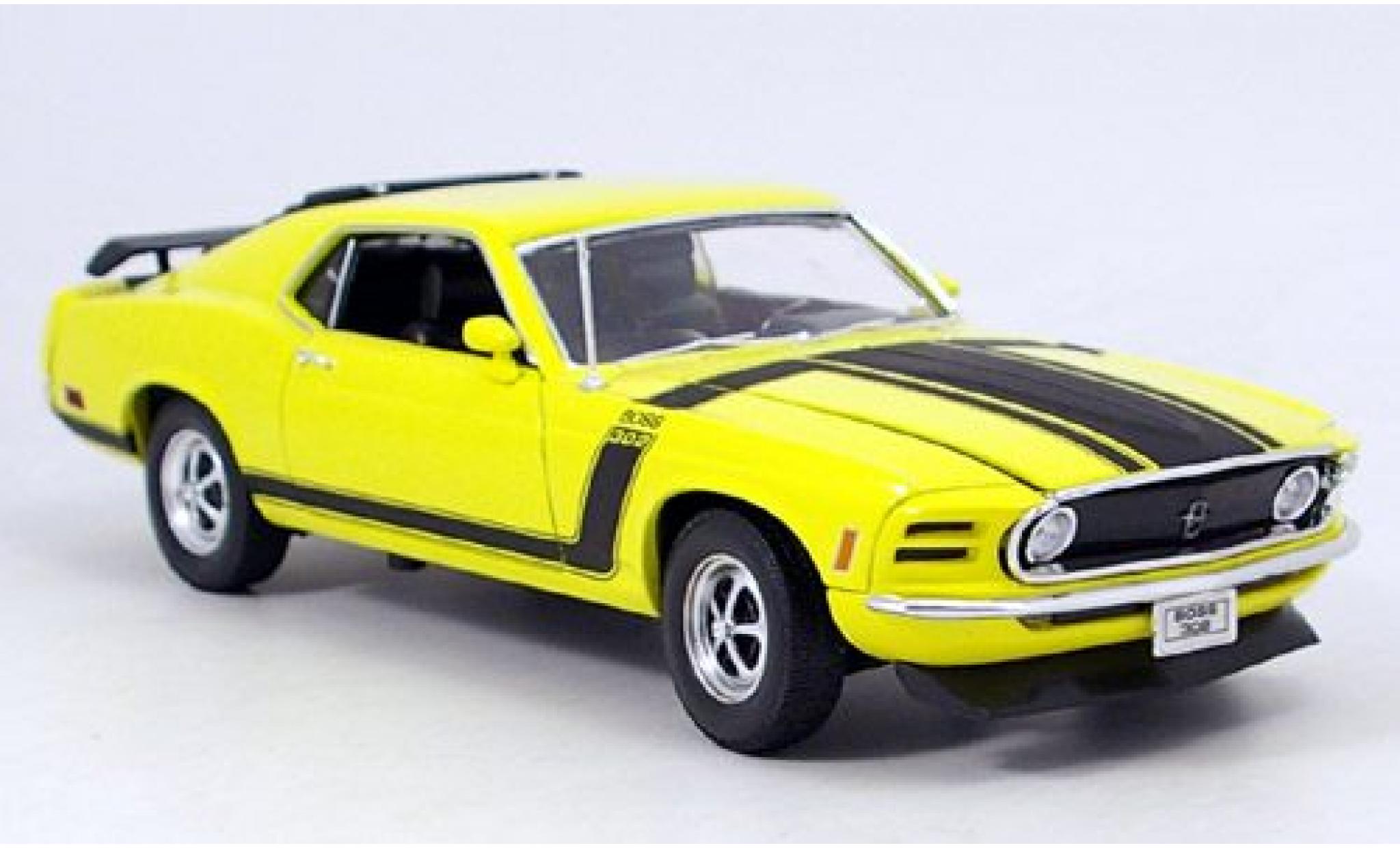 Ford Mustang 1/18 Welly Boss yellow 1970 1:18 diecast model cars