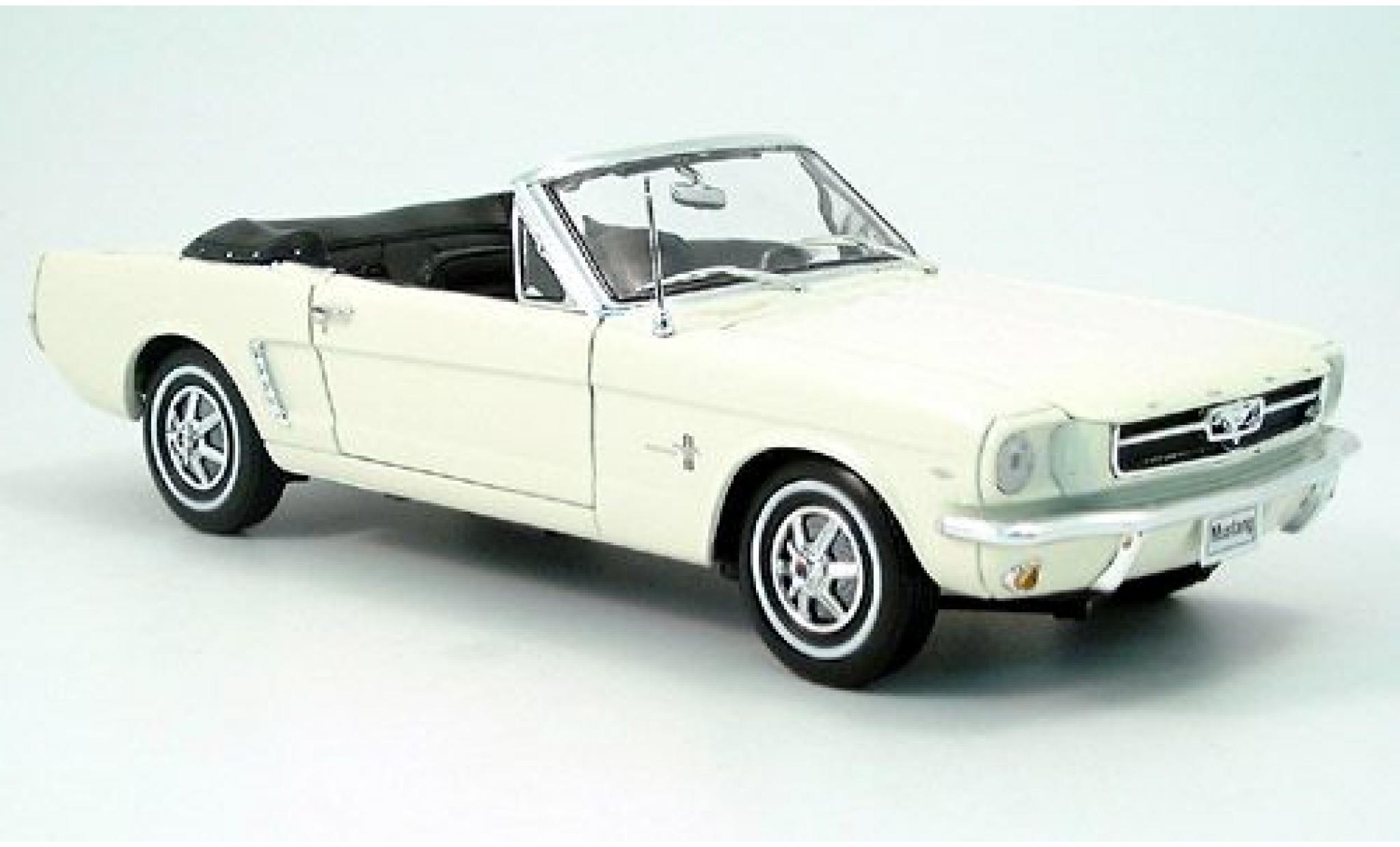 Ford Mustang 1/18 Welly Convertible creme 1964 1:18 diecast model cars