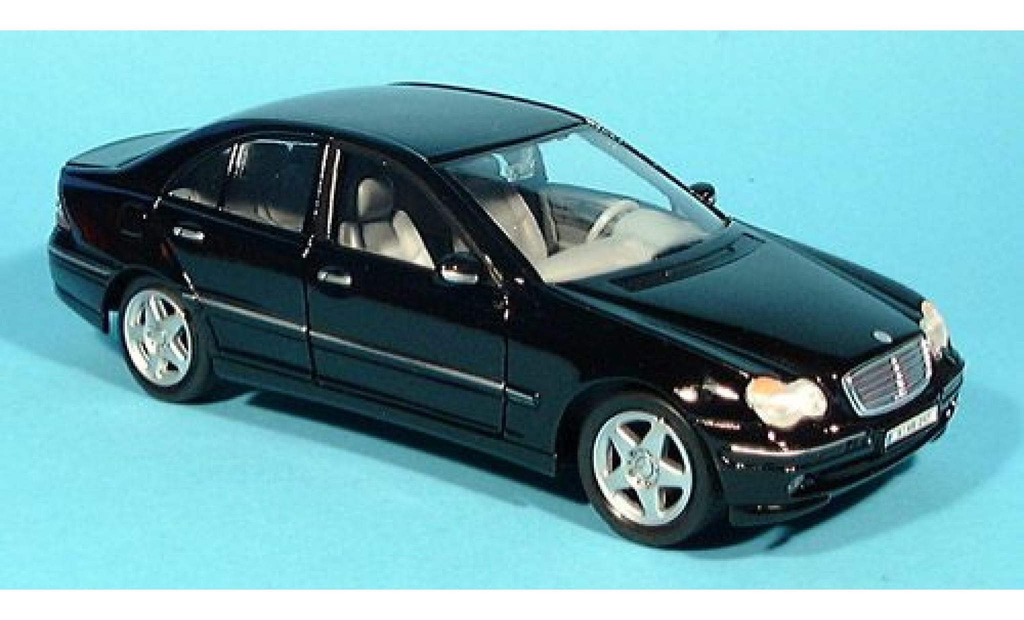 Mercedes Classe C 1/24 Welly black 2001 1:24 diecast model cars