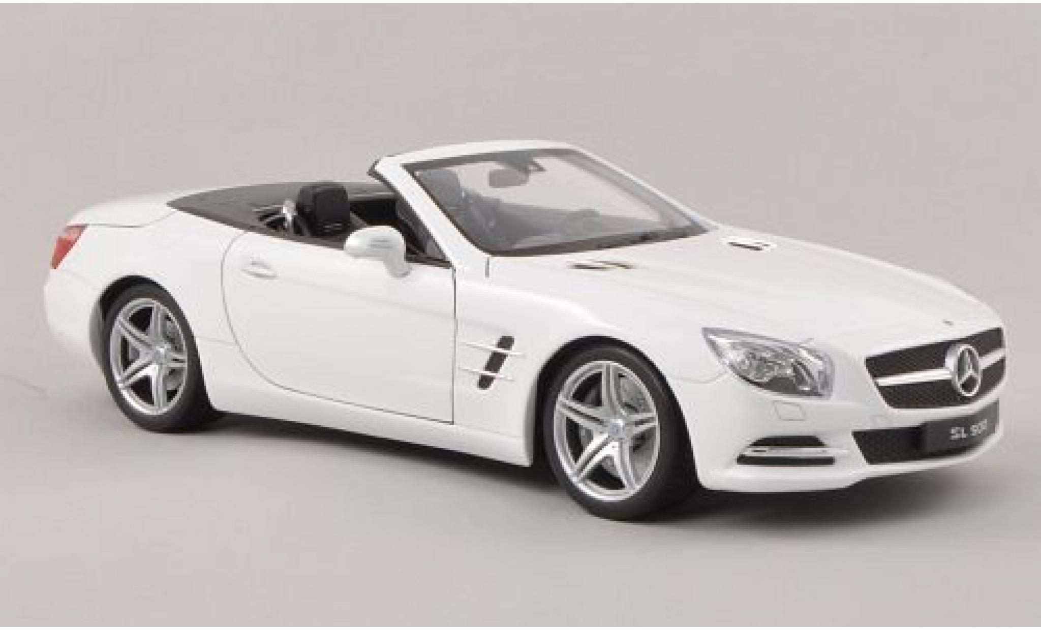 Mercedes Classe SL 1/18 Welly SL 500 (R231) metallic white 2012 Verdeck ouvert diecast model cars