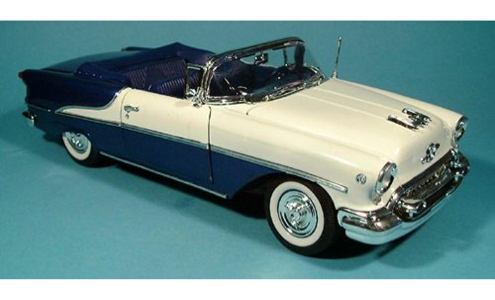 Oldsmobile Super 88 1/18 Welly blue-white 1955 1:18 diecast model cars
