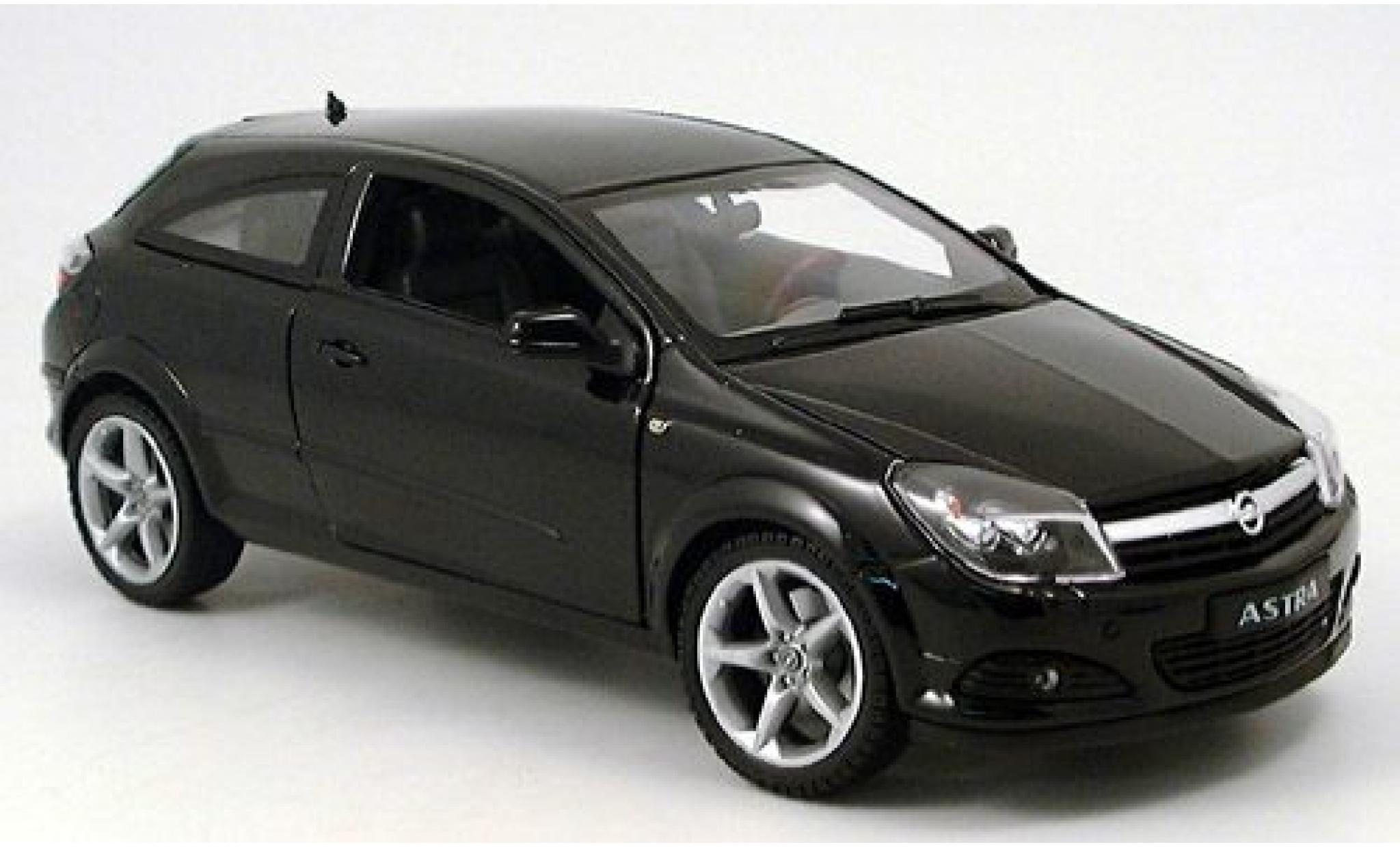 Opel Astra 1/18 Welly GTC black 2005 1:18 diecast model cars