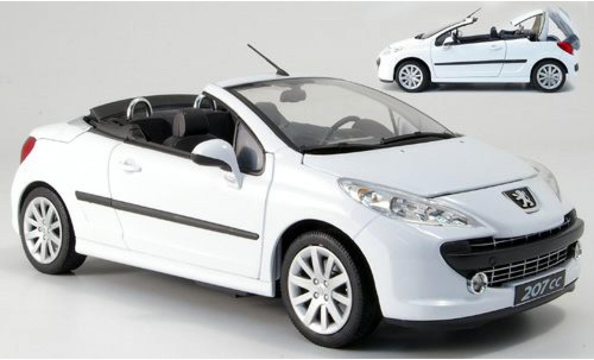 Peugeot 207 1/18 Welly CC white 1:18 diecast model cars
