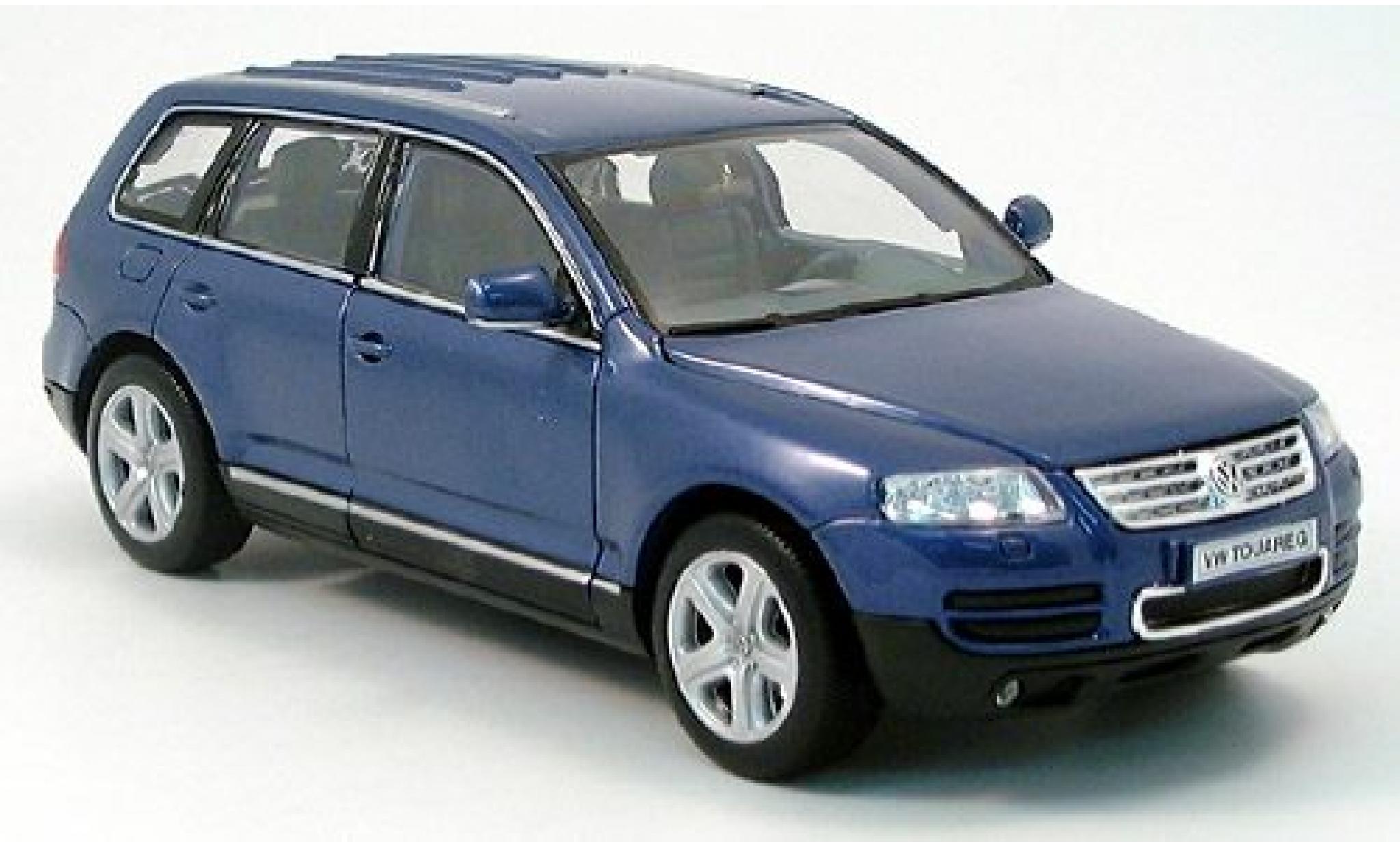 Volkswagen Touareg 1/24 Welly blue 2002 1:24 diecast model cars