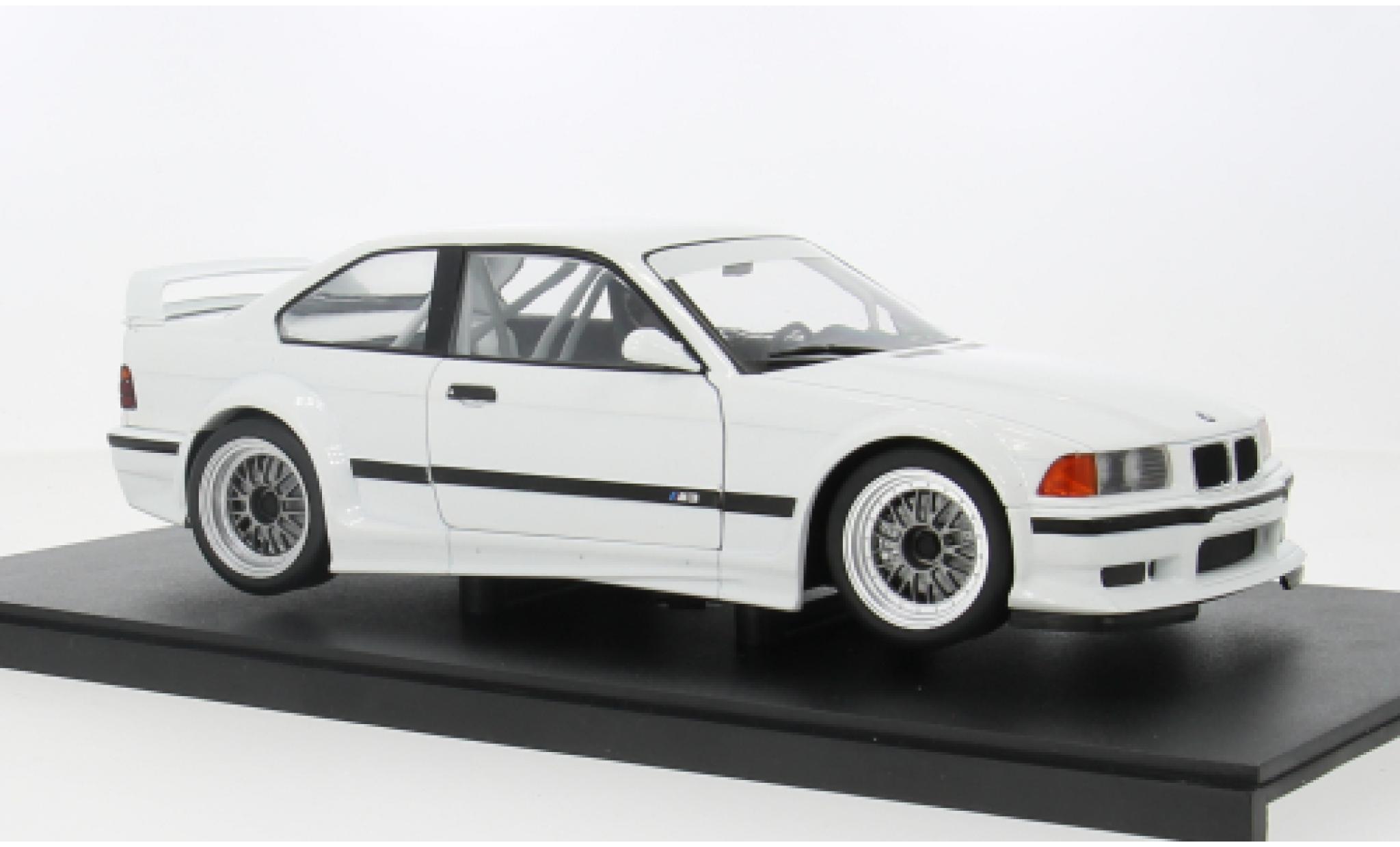 Bmw M3 1/18 Werk83 (E36) GTR white 1:18 diecast model cars