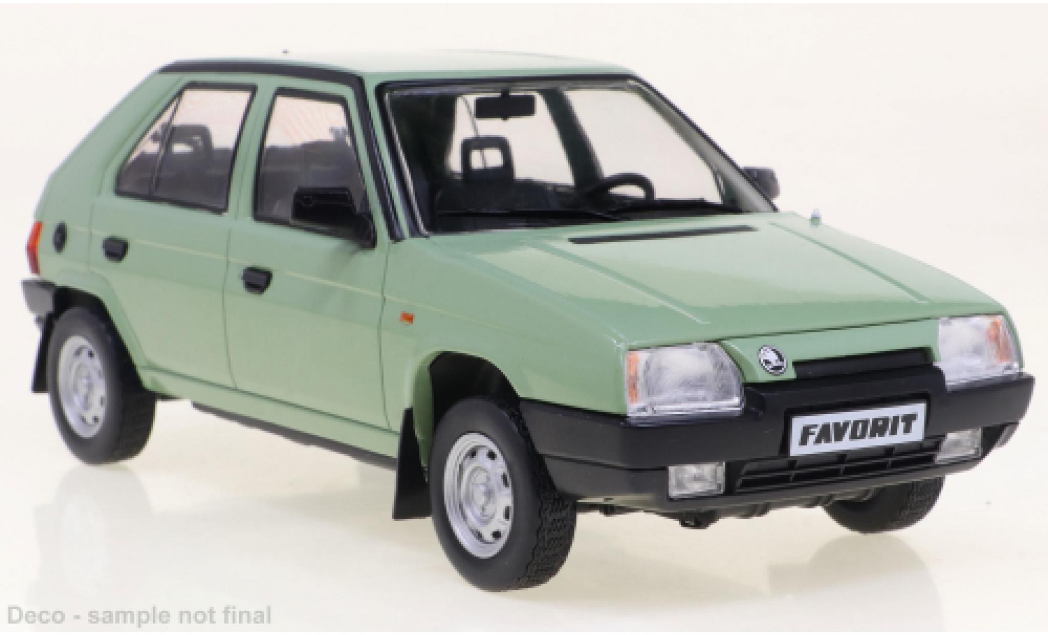 Skoda Favorit 1/24 WhiteBox la chaux 1987 diecast model cars