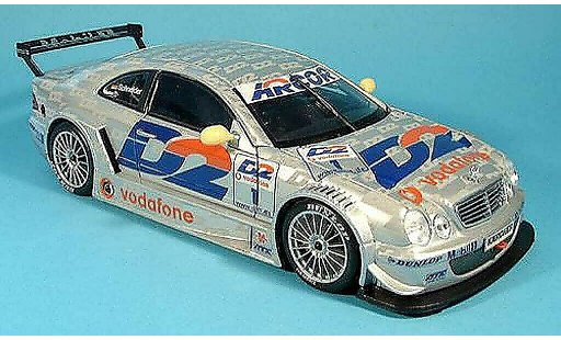 Mercedes Classe CL DTM 1/18 Maisto K d2 no.1 2001 diecast model cars
