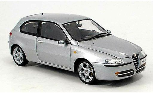 Alfa Romeo 147 berlina 1/18 Ricko grey 2003 diecast model cars