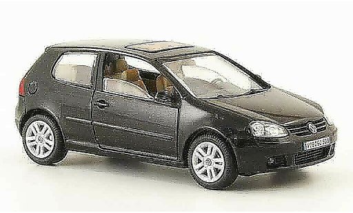 Volkswagen Golf Base 1/43 Schuco black 3 portes 2003 diecast model cars