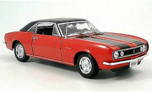 Chevrolet Camaro Z28 1/18 Maisto red 1967 diecast model cars
