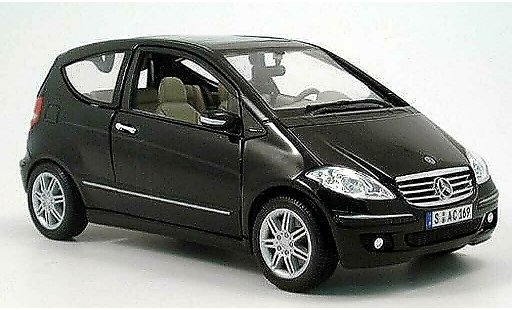 Mercedes Classe A Base 1/18 Maisto noir 3-turer 2005 diecast model cars