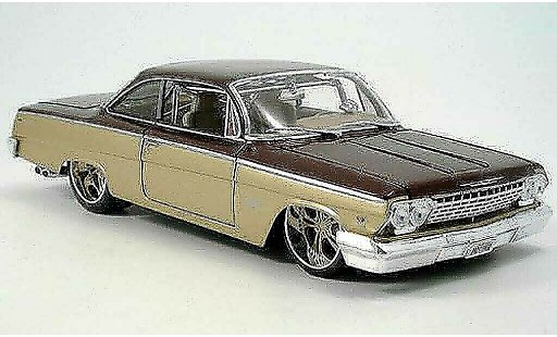 Chevrolet Bel Air tuning 1/18 Maisto 1962 or browntuning car diecast model cars