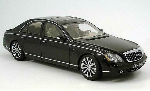 Maybach 57 S 1/18 Autoart 2005 black diecast model cars
