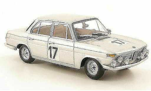 Bmw 2000 ti 1/43 Minichamps Ickx winner 24h Spa 1966 diecast model cars